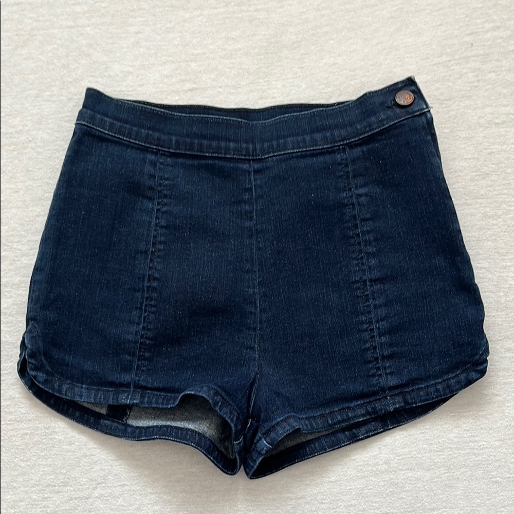 Urban Outfitters, BDG, Dolphin Pinup Short, Classic, Denim, Jean, size 25 - Picture 2 of 9